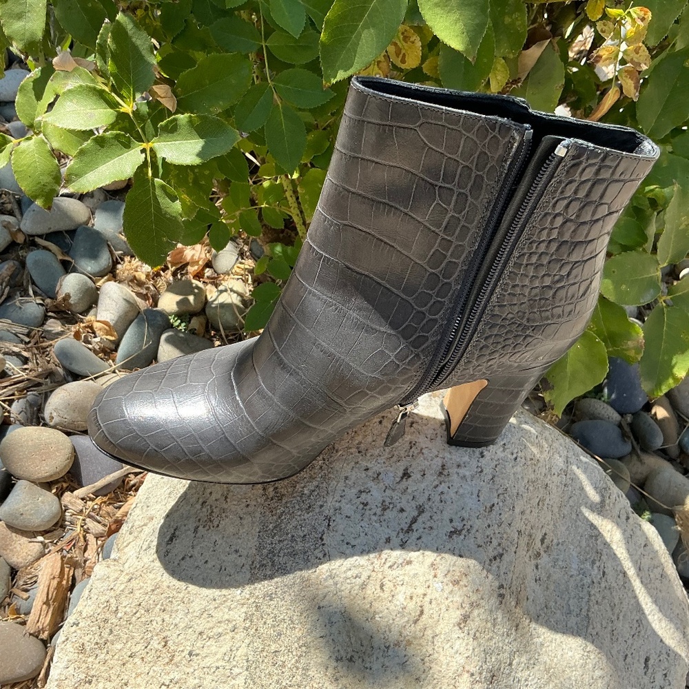 Brand new LK Bennett alligator boots